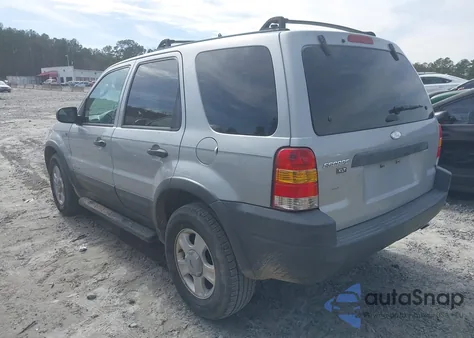 2002 Ford Escape Xlt from USA, damaged, VIN 1FMYU03192KC91161